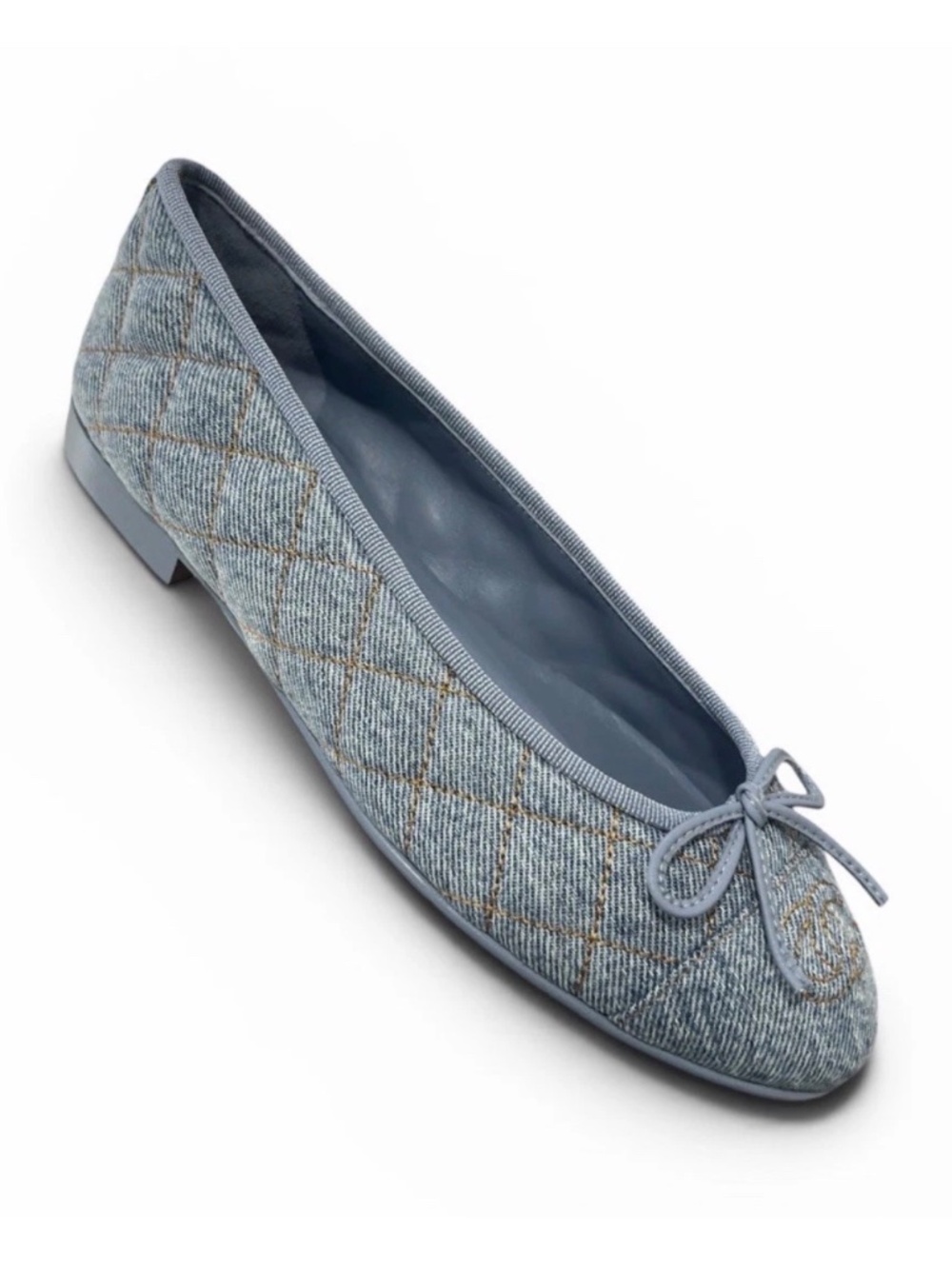 CHANEL 26B Fall Act 1 Blue Denim Ballet Flats Size 39 / US 9